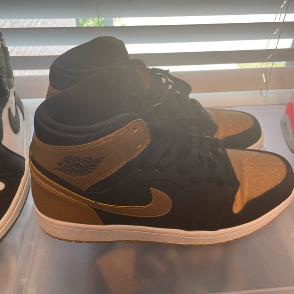 jordan 1 retro high melo